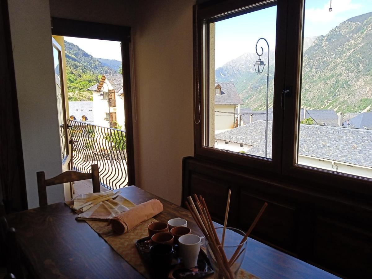 Apartaments Arenys De Boi Bohi Bagian luar foto