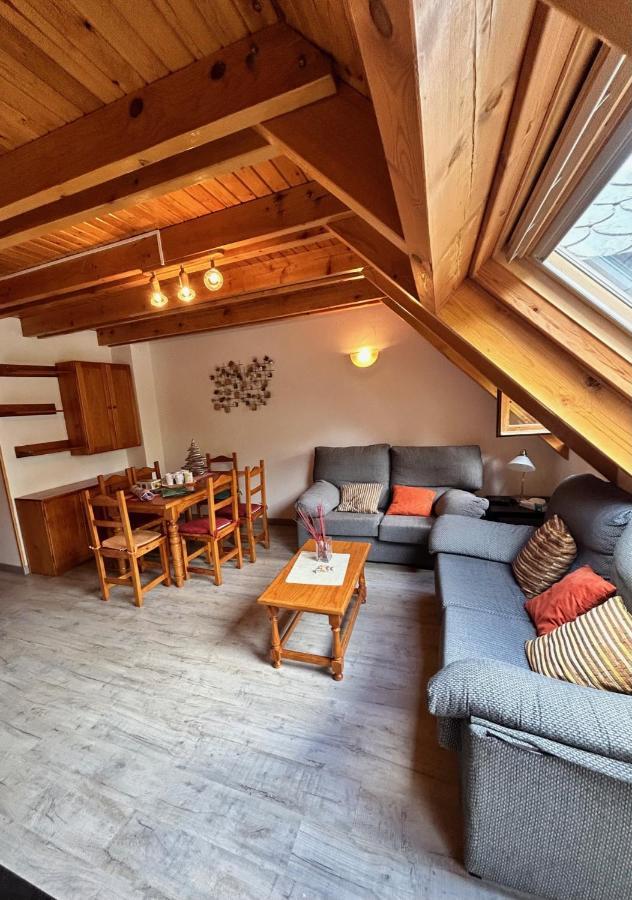 Apartaments Arenys De Boi Bohi Bagian luar foto