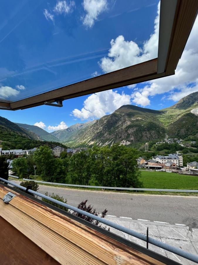 Apartaments Arenys De Boi Bohi Bagian luar foto