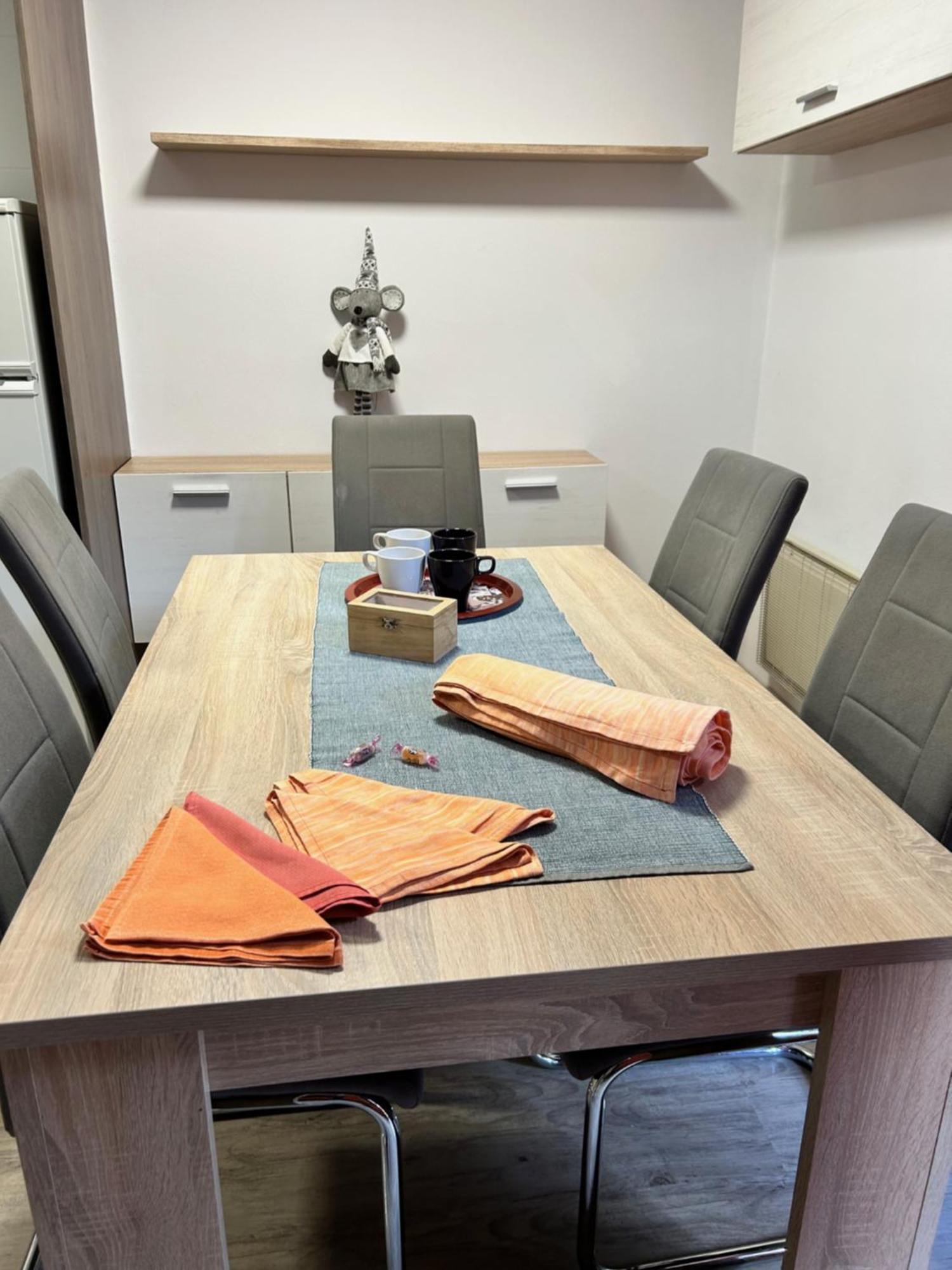 Apartaments Arenys De Boi Bohi Ruang foto